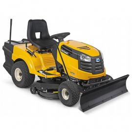 Снегоуборочный трактор Cub Cadet LT3 PR105 + снегоотвал